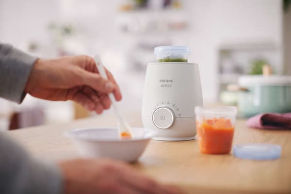 Philips Avent Premium fast bottle warmer for even warming SCF358/00