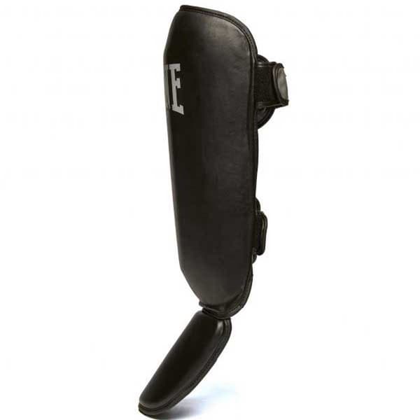 Leone1947 Shin Guard Junior Smart Sort S