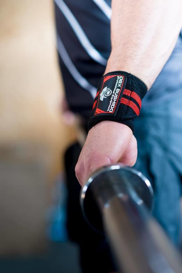 DBX Bushido Elastic Wrist Supports - Rannetuet ja Stabilisaattorit Mustavalkoiset
