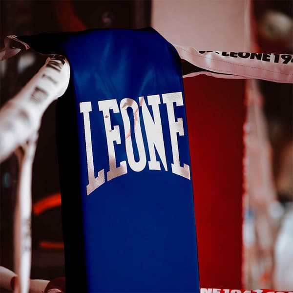 Leone1947 Ringhjørner Kit Rød 140 x 35 cm