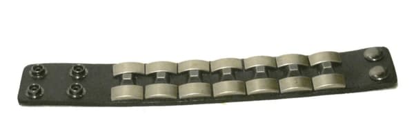 Svart Läder armband med nitar