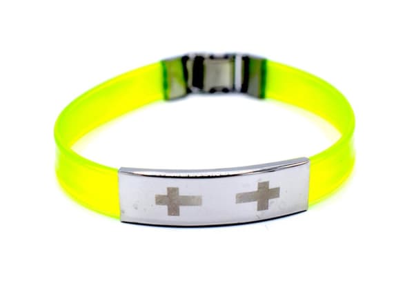 TVÅ KORS GUL/GRÖN ARMBAND