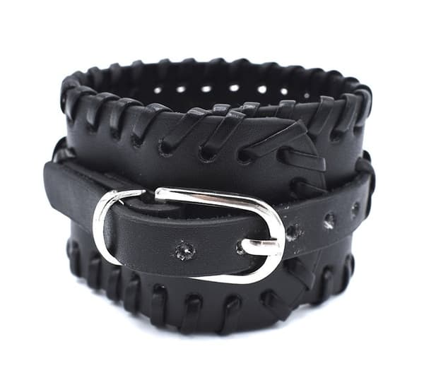 Sorte læderarmbånd mønster