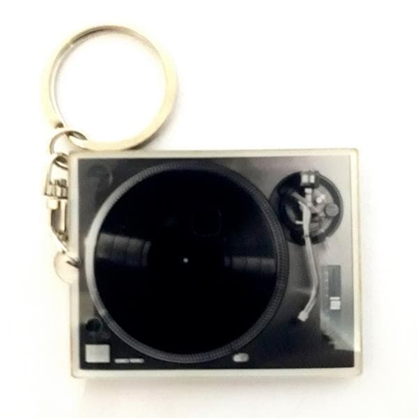 Keychain: Turntable