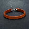 Miniatyrbild 6 av 11: Handgjort minimalistiskt armband i äkta läder i autentisk stil