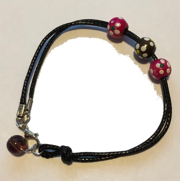 20,5 cm armband med fina pärlor
