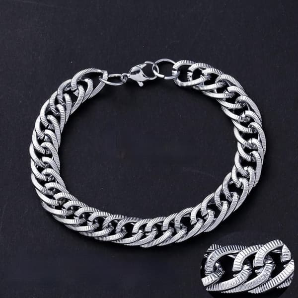 Snyggt titanium armband för män i grå silver punk