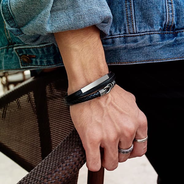 INF Flätat läderarmband för män svart