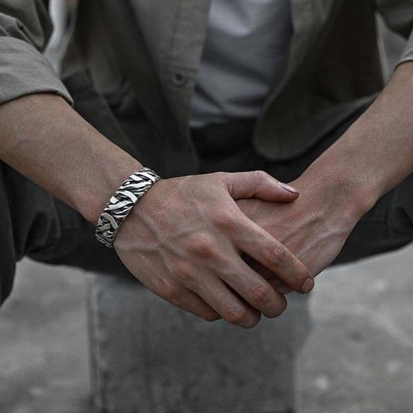 Noorzai S - Retro justerbart armbånd til mænd i sølv middelalder