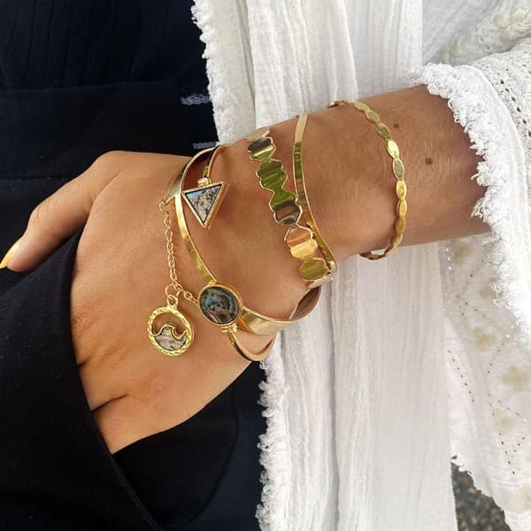 5 st Guld Chic Armband /Bangle med olika Mönster & Jaspis Stenar