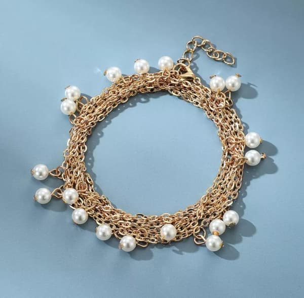 Lång Guld Kedja med Vita Pärlor - Armband / Halsband / Vristlänk
