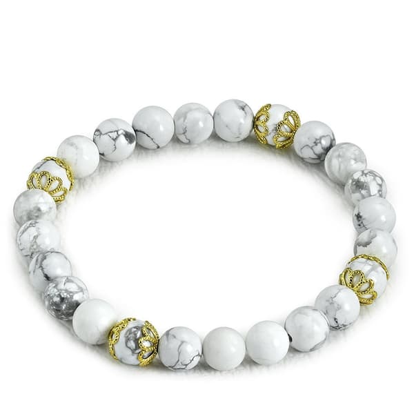 Armband med Vita howlite pärlor & Guld dekoration