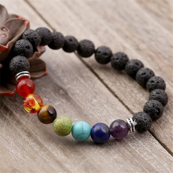 Armband - WCZF5 - Kvinna - Vulkanstenar - 7 chakran - Elastisk 7,5 tum