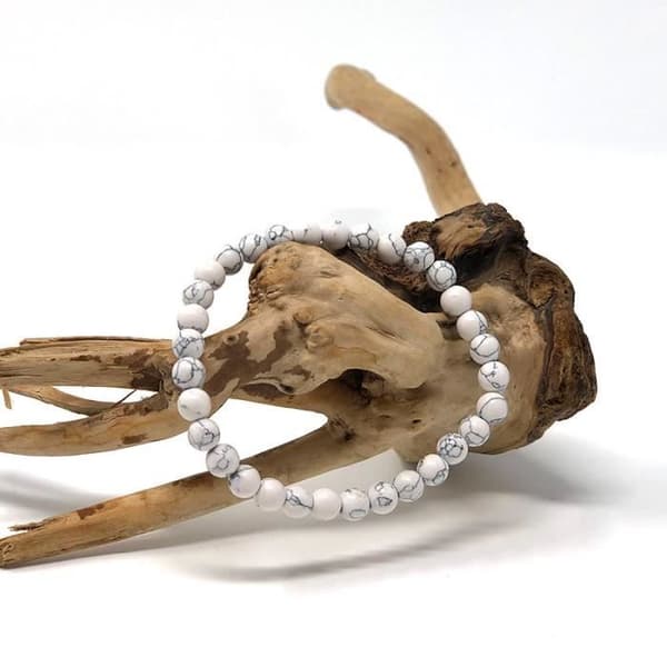 Stabiliserande armband - SHOP-STORY - Vit Howlite - 6 mm - Unisex - 1 armband