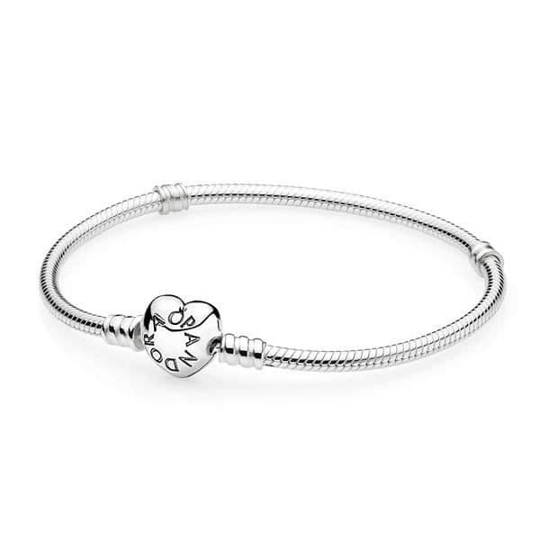 Armband - PANDORA - Moments - 925/1000:e silver - Hjärtlås - 18 cm