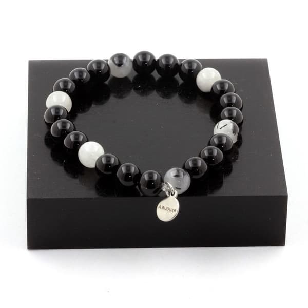 Stenar och mineraler. Armband Black Agate Beads + Black Rutil Quartz 8 mm. Tillverkad i Frankrike.