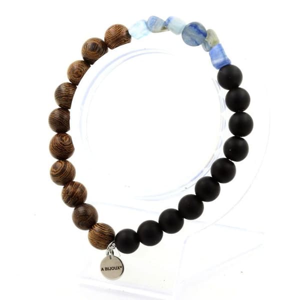 Stenar och mineraler. Brazilian Blue Kyanite Armband + Matte Black Onyx Beads + 8 mm trä. Tillverkad i Frankrike.