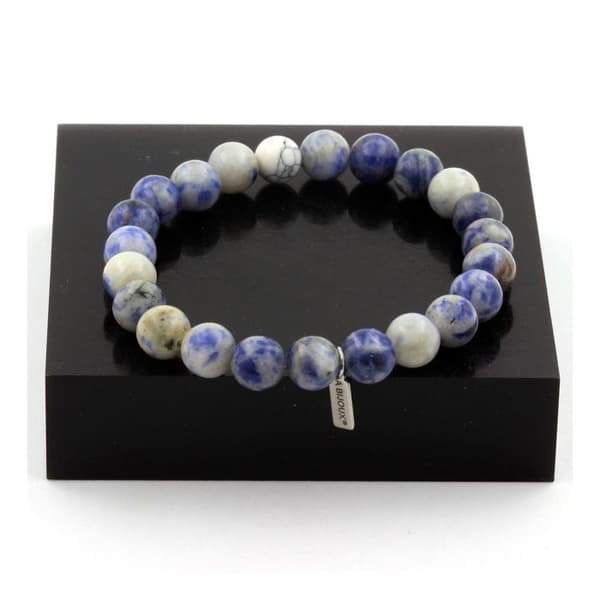 Stenar och mineraler. Sodalite + Howlite Beads Armband 8 mm. Tillverkad i Frankrike.
