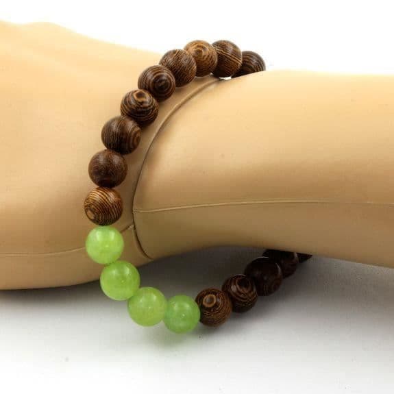 Armband - Ett Bijoux - Péridot + Trä - 8 mm - Längd 19-20 cm - Tillverkad i Frankrike