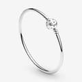 Pikkukuva 2 / 4: Limited Edition, Pandora Moments Stars ja Galaxy Bangle