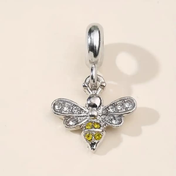 Charms Bee Queen Bee Vackert hänge för en present