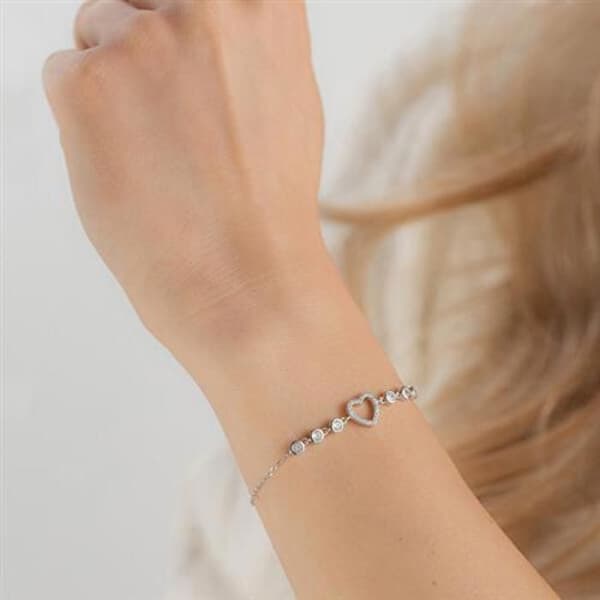 Armbands i silver med hjärta och kubisk zirkonia AJNR0013