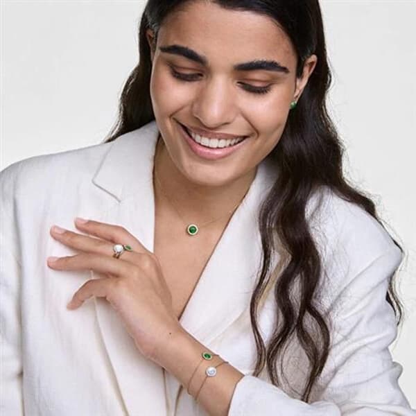Guldpläterat armband med jade och kristaller DW00401424