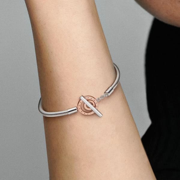 Pandora 582309c00 Signature kaksivärinen logo T-palkki käärmeketju 17 cm rannekoru