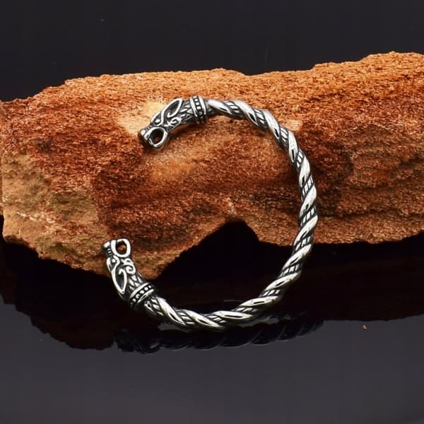 VIKINGARMBAND Nordiska VARGAR Nordiskt SILVER 440