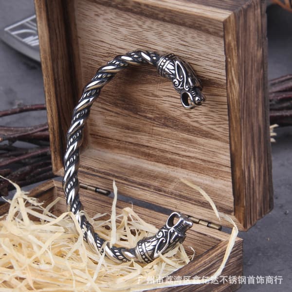 VIKINGARMBAND Nordiska VARGAR Nordiskt SILVER 440