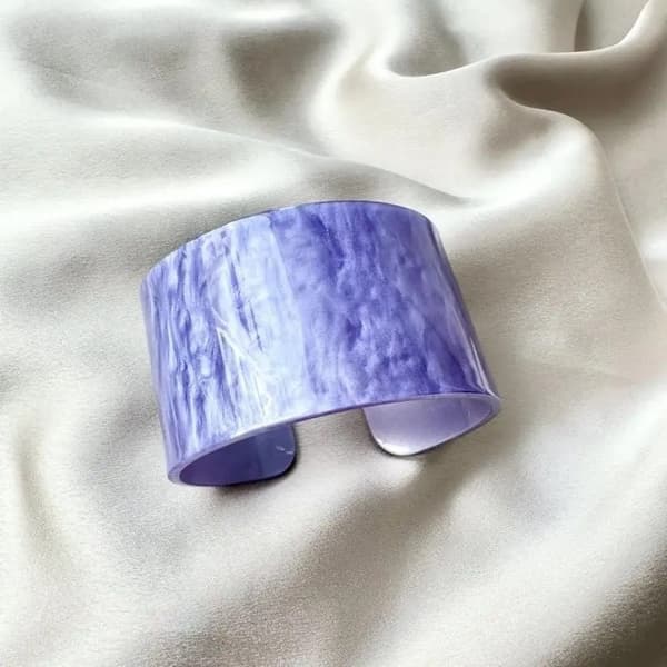 Resin cuff bracelet in several colors
