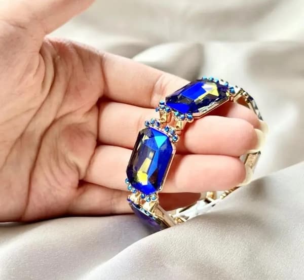 Armband med rhinestones i flera färger