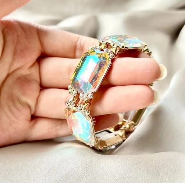 Agélii Fashion - Armband med rhinestones i flera färger