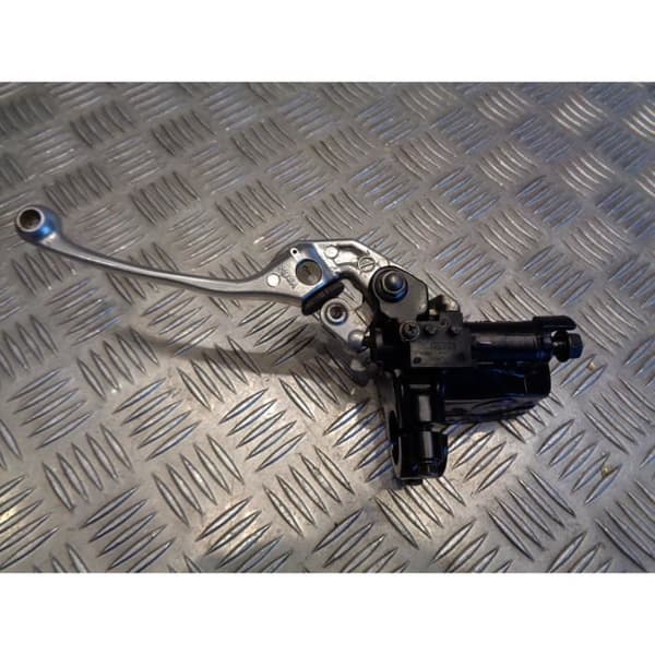 främre huvudbromscylinder honda cbr 1100 xx sc35- USED