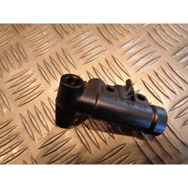 skoterbromsfördelare honda fes 125 pantheon 4 takt jf12a 2003 - 2007- USED