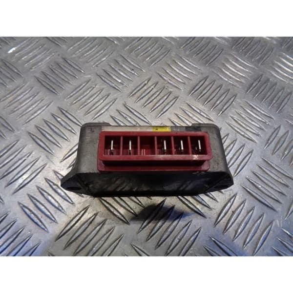 sparkcykel batteriladdningsregulator piaggio 50 zip 2t ssl1t 1992 - 96- USED
