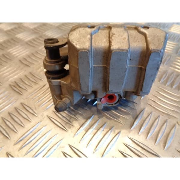 främre bromsok kinesisk skoter cf moto 125 e jet- USED
