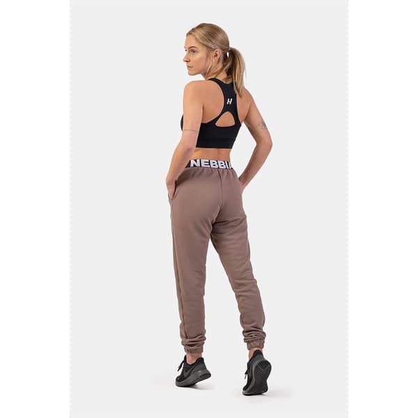 Nebbia Urheilun Huippukokoinen Tuki Active Sports 413 Musta L Nainen