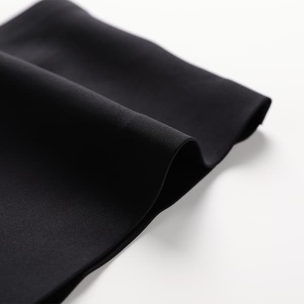 INF Saumaton Bandeau-rintaliivi
