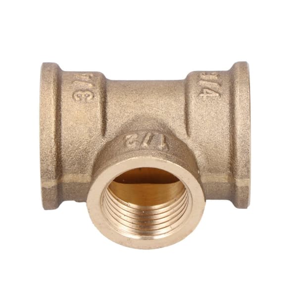Mässingsreducerande T-rör 3/4"x1/2"x3/4" gul