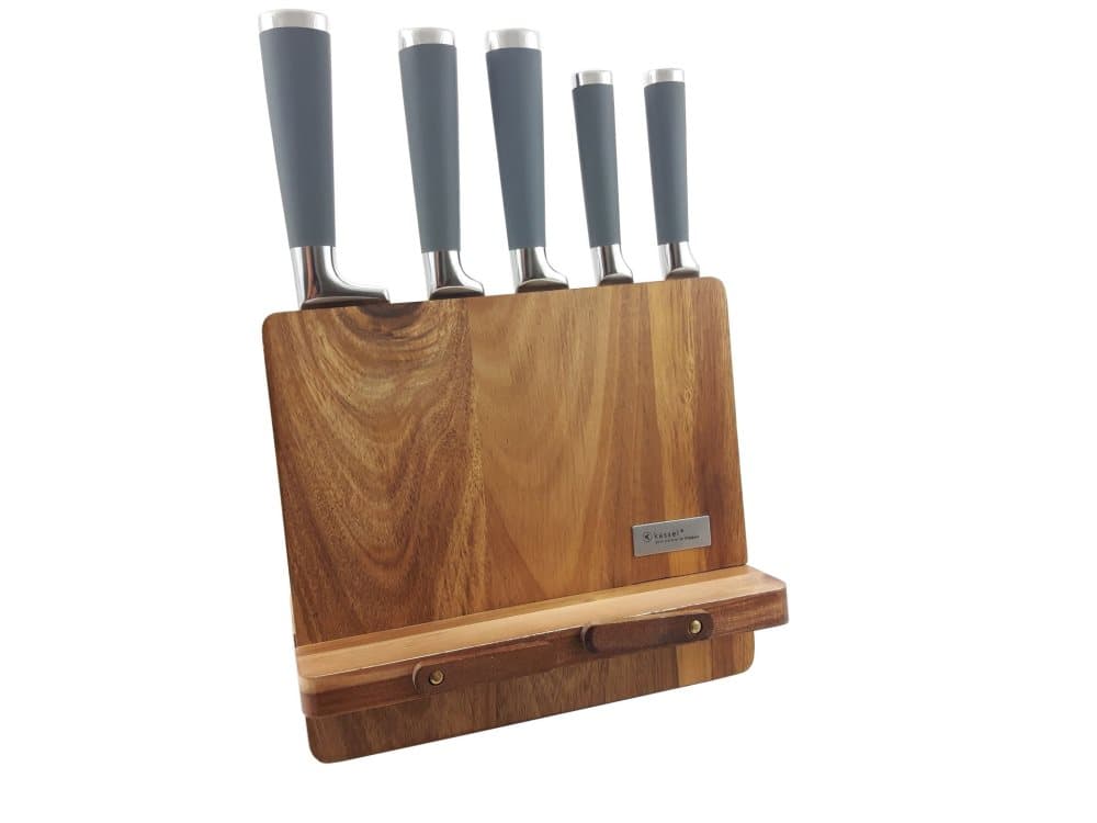 Knivuppsättning med stöd för kokbok