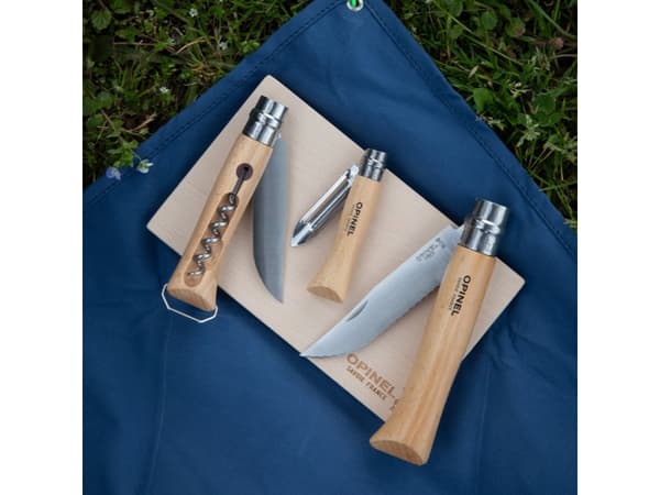 Opinel Cooking Kit, Knivuppsättning, Rostfritt stål, Trä, 2 verktyg, Flasköppnare, Korkskruv, Skalare, Rostfritt stål