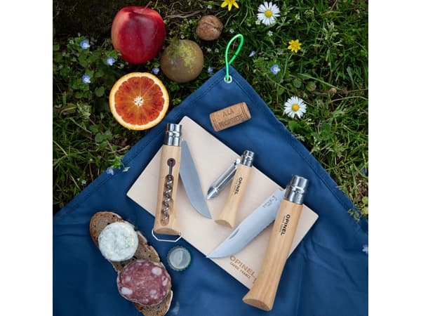 Opinel Cooking Kit, Knivuppsättning, Rostfritt stål, Trä, 2 verktyg, Flasköppnare, Korkskruv, Skalare, Rostfritt stål