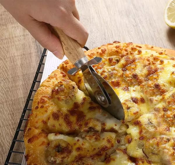 PIZZAVEITSI PYÖREÄ PIZZALEIKKUUSVEITIN YMPYRÄ