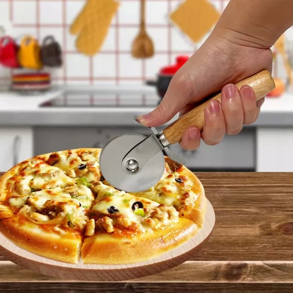 PIZZAVEITSI PYÖREÄ PIZZALEIKKUUSVEITIN YMPYRÄ
