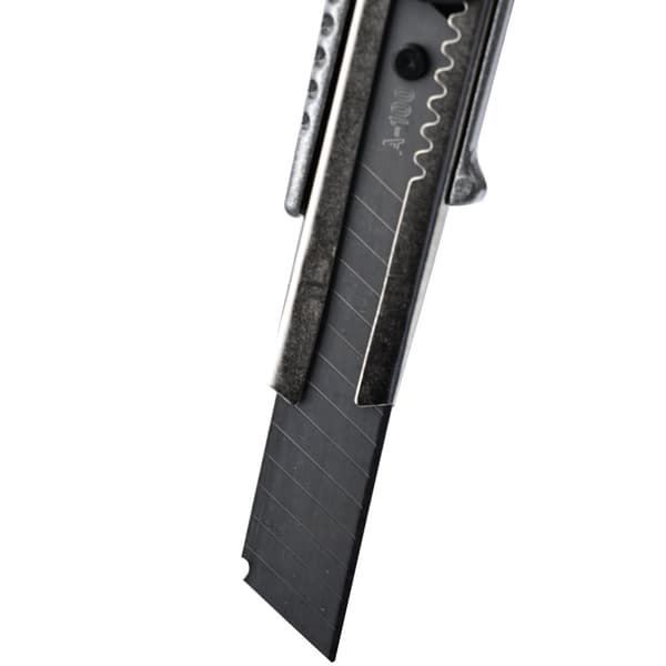 Tapetkniv i aluminium 100x18x0,5mm