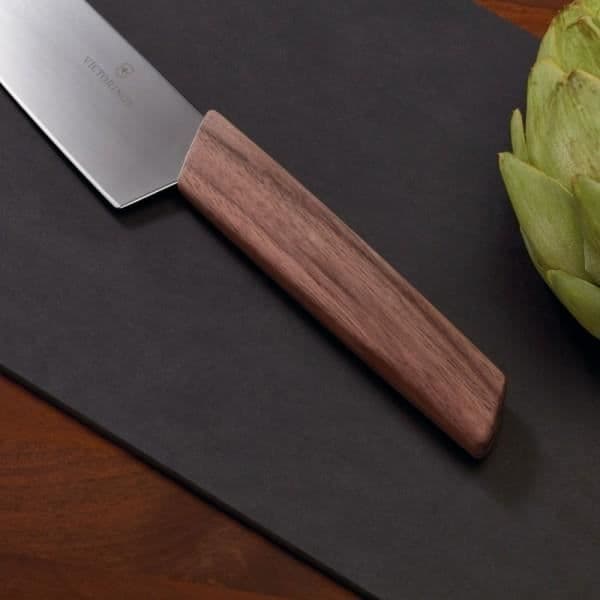 Santoku Swiss Modern Victorinox kniv 17cm Trä