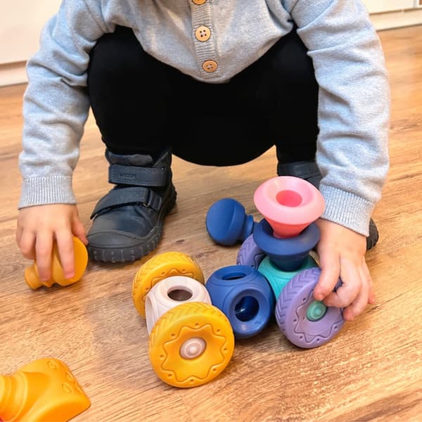 WOOPIE BABY Sensoriske byggeklodser Klemme- og trykpuslespil 13 dele