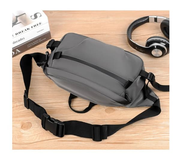 INF Casual Crossbody-veske for menn med stor kapasitet