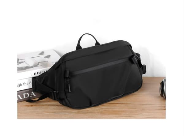 INF Casual Crossbody-veske for menn med stor kapasitet